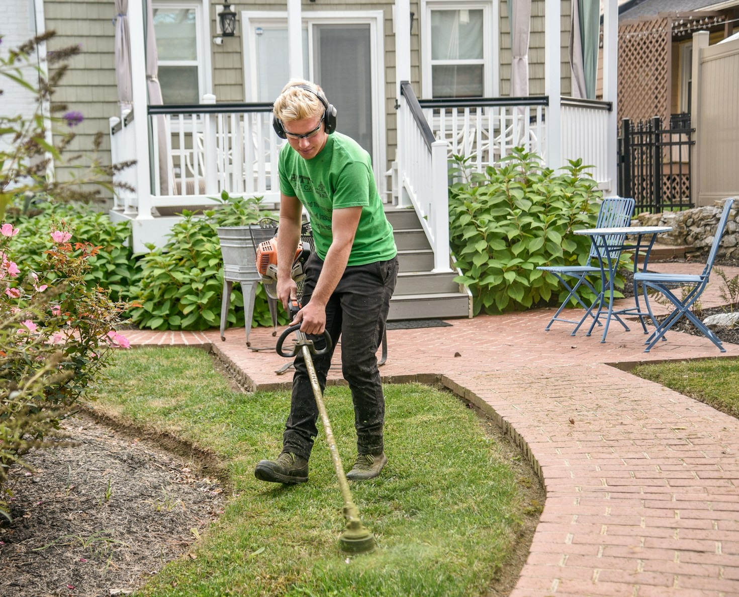 Steve’s Guide to Year-Round Lawn Maintenance